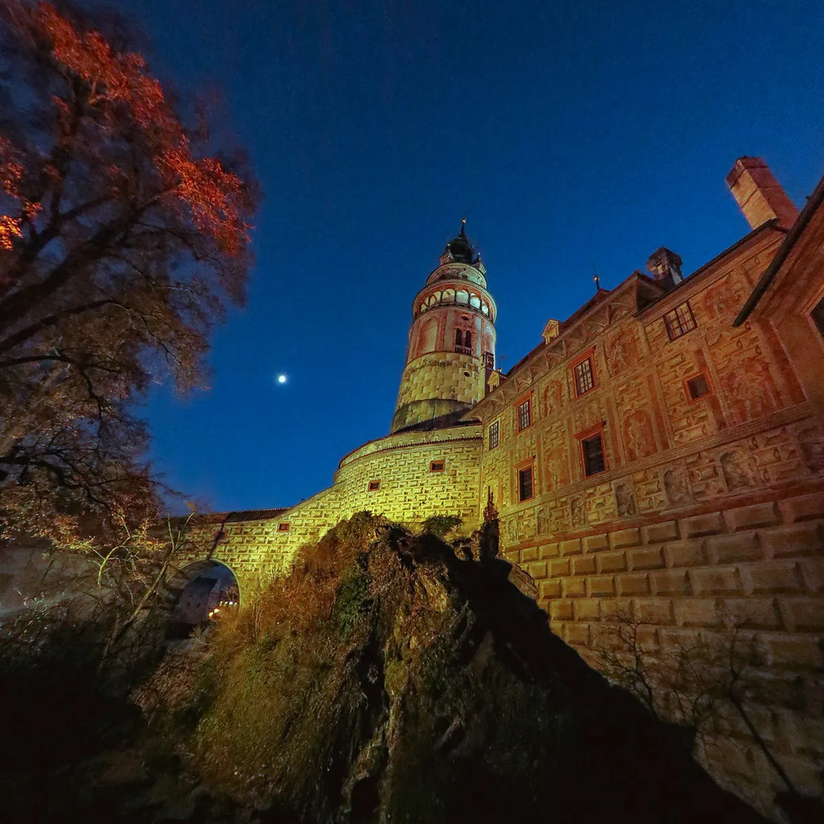 Exploring Český Krumlov Castle Gardens: 10 Best Sights