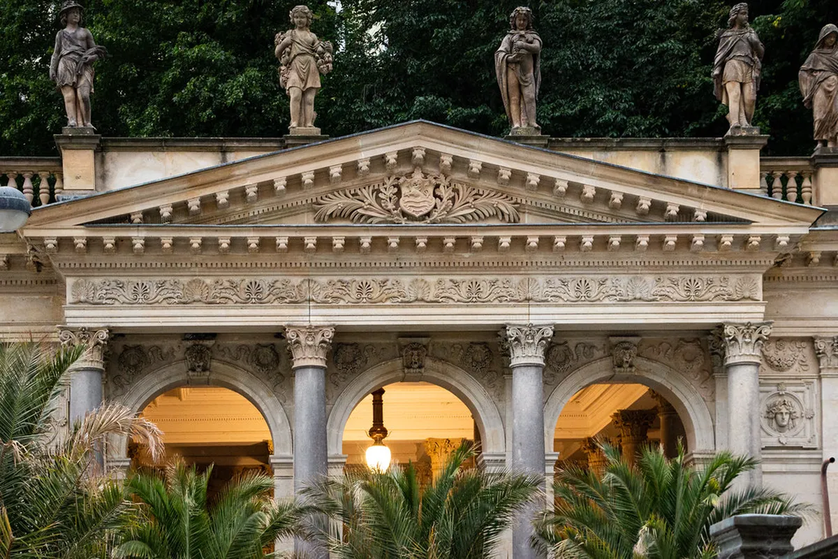 Hot Spring Colonnade Vridlo Excursion: 10 Best Stops